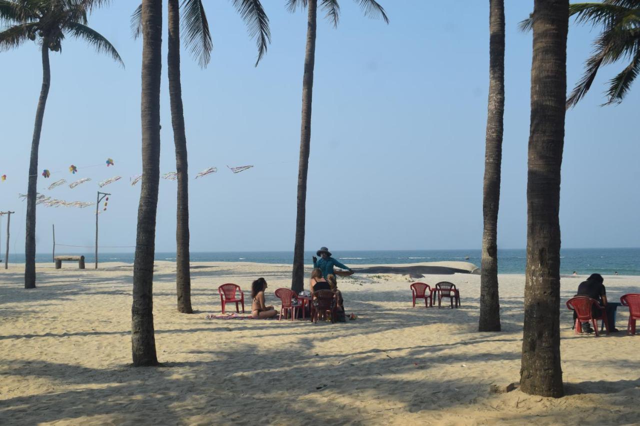 Cua Dai Beach Hotel View Beach & River An Luong Exterior photo